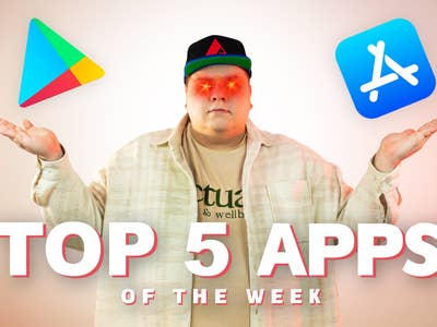 NextPit's editor balancing Apple and Google app stores in the air