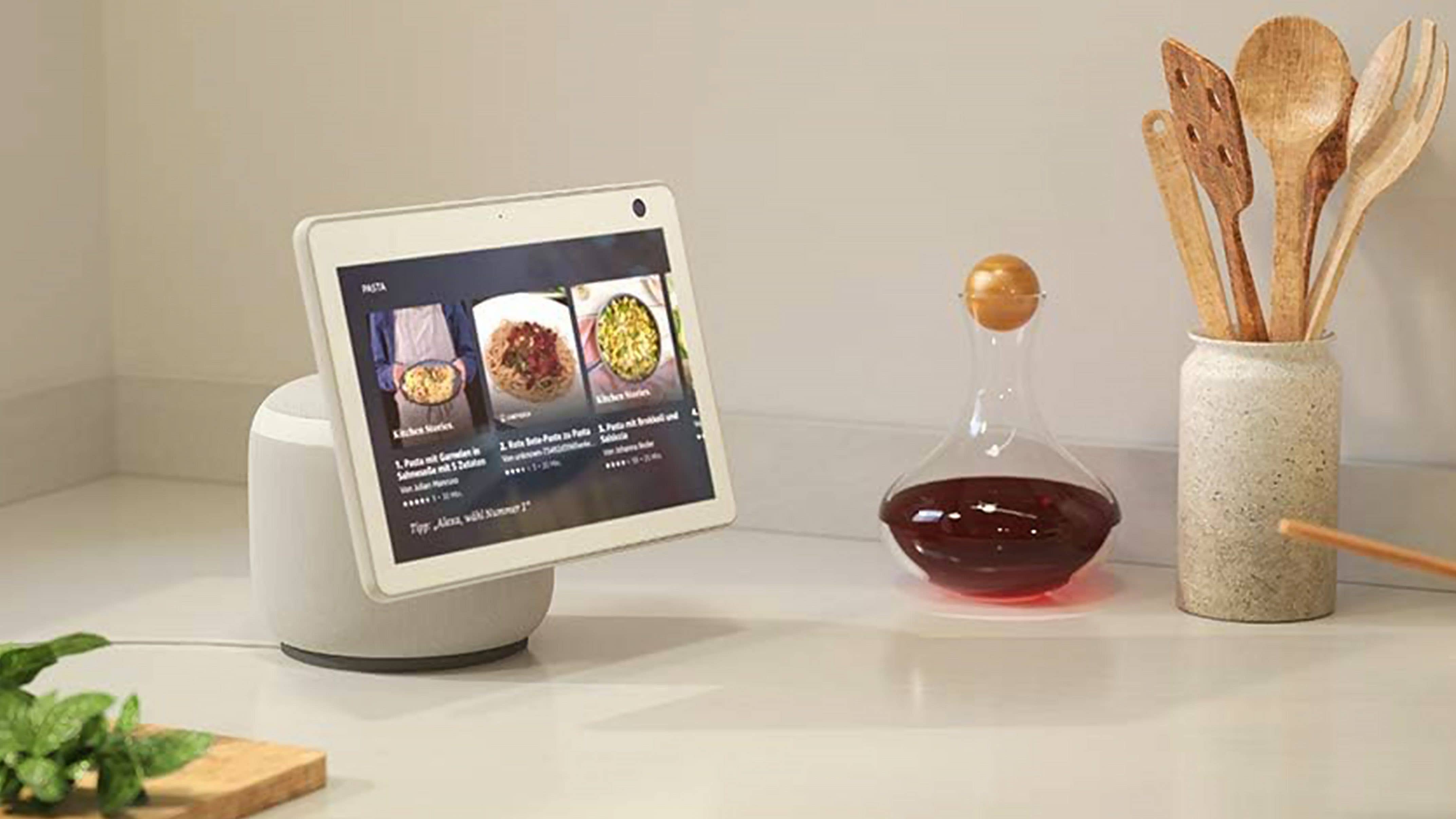 The Amazon Echo Show 10 (3rd Gen) eerily tracks your movements at home.