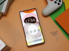 Screenshot from Android 14 DP1