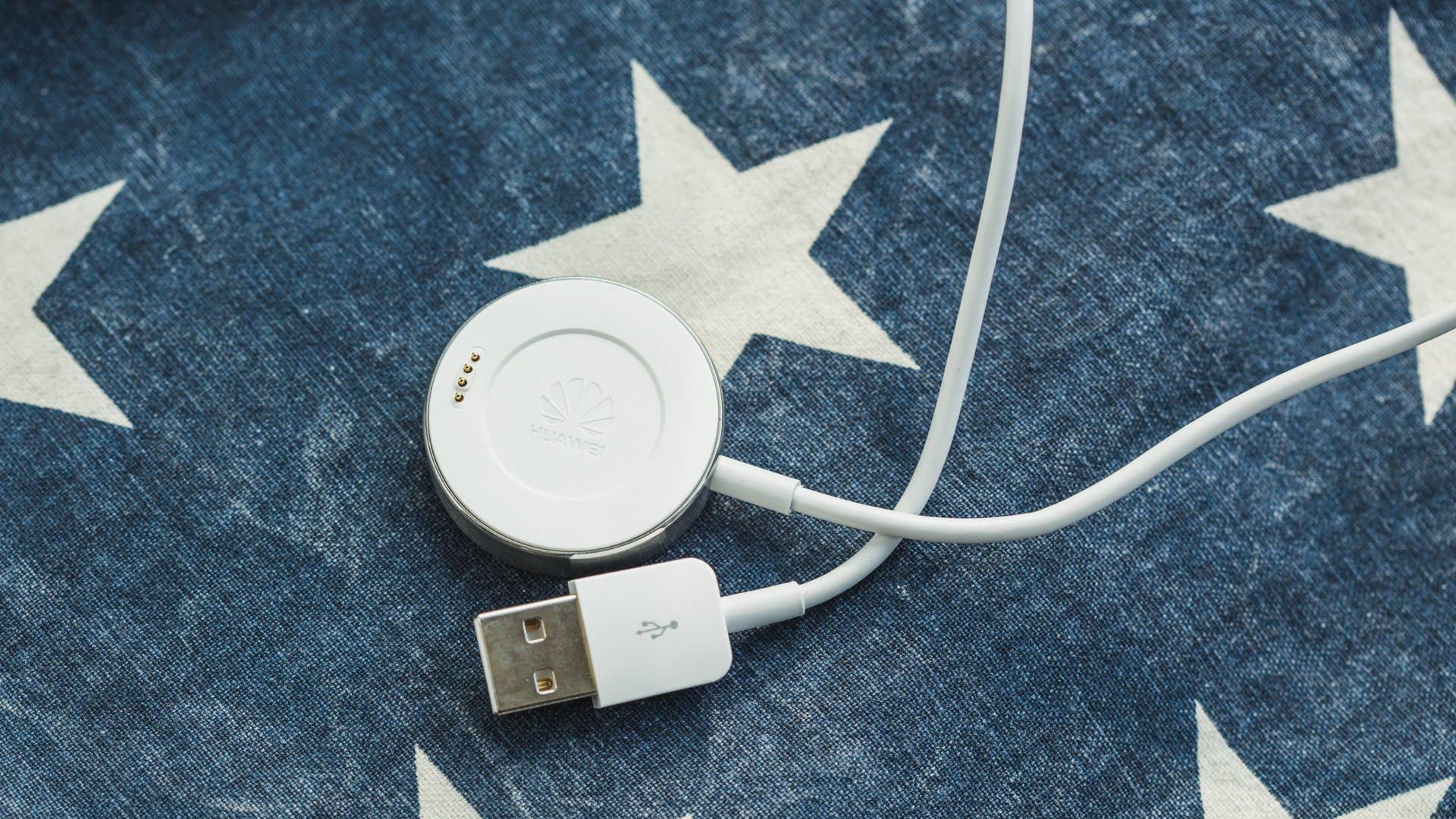 androidpit Huawei Watch charger 2