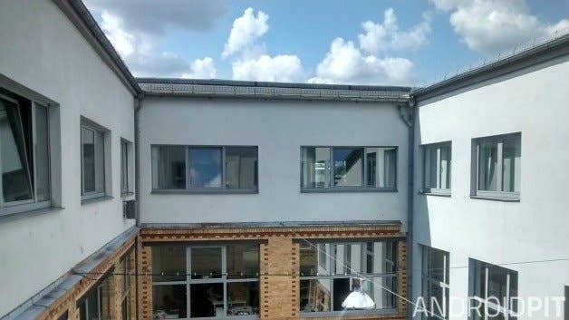 Motorola Moto E camera