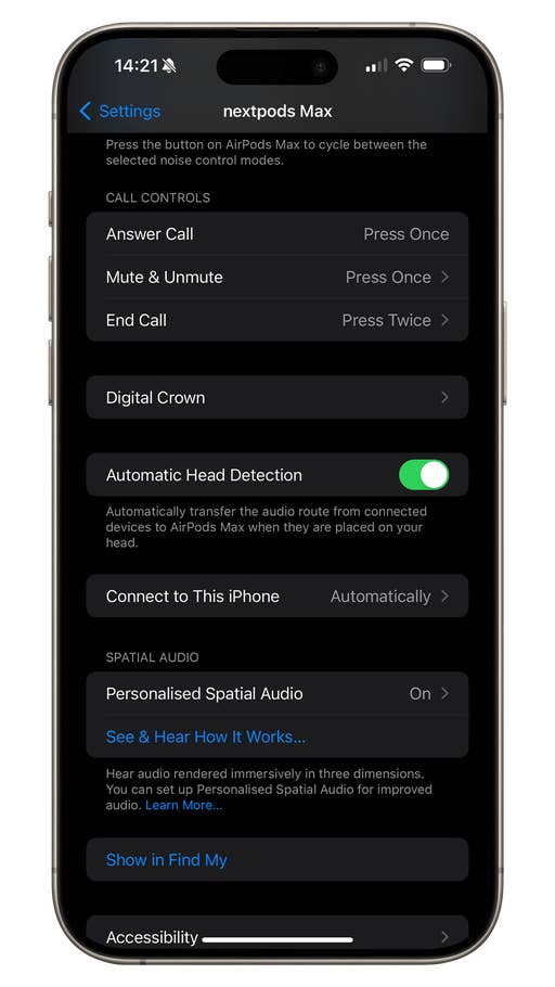 Screenshot of AirPods Max iOS 17 settings showing the button to turn port detection on/off