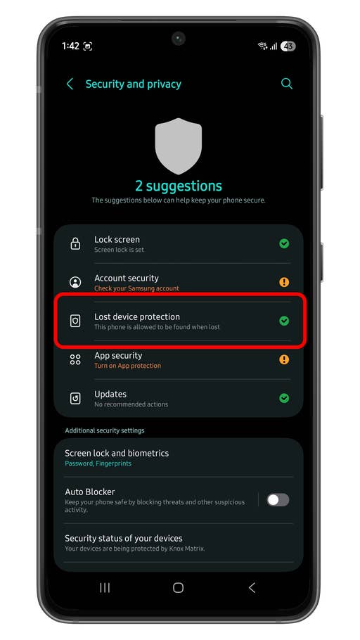 Android security settings screen with options for device protection and account security.