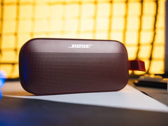 Bose SoundLink Flex Review: Does It Surpass the SoundLink Mini 2?