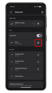 Tap on the gear icon besides the Wi-Fi name. Android settings screen showing Wi-Fi and mobile data options with connected network labeled u0027Decou0027.