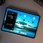 The Xiaomi Pad 7 has a great display – even if it is technically worse off than the competition. Xiaomi Pad 7 shows a note with u0027Writing isu0027 against a picturesque background with various apps.