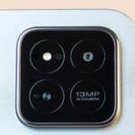 The camera configuration is and remains a redundant! Close-up of the Xiaomi Pad 7u0027s camera module with two lenses and a 13MP AI camera label.