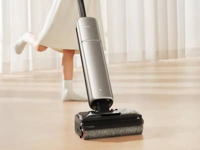 Dreame Aero Pro wet dry cordless vacuum and mop