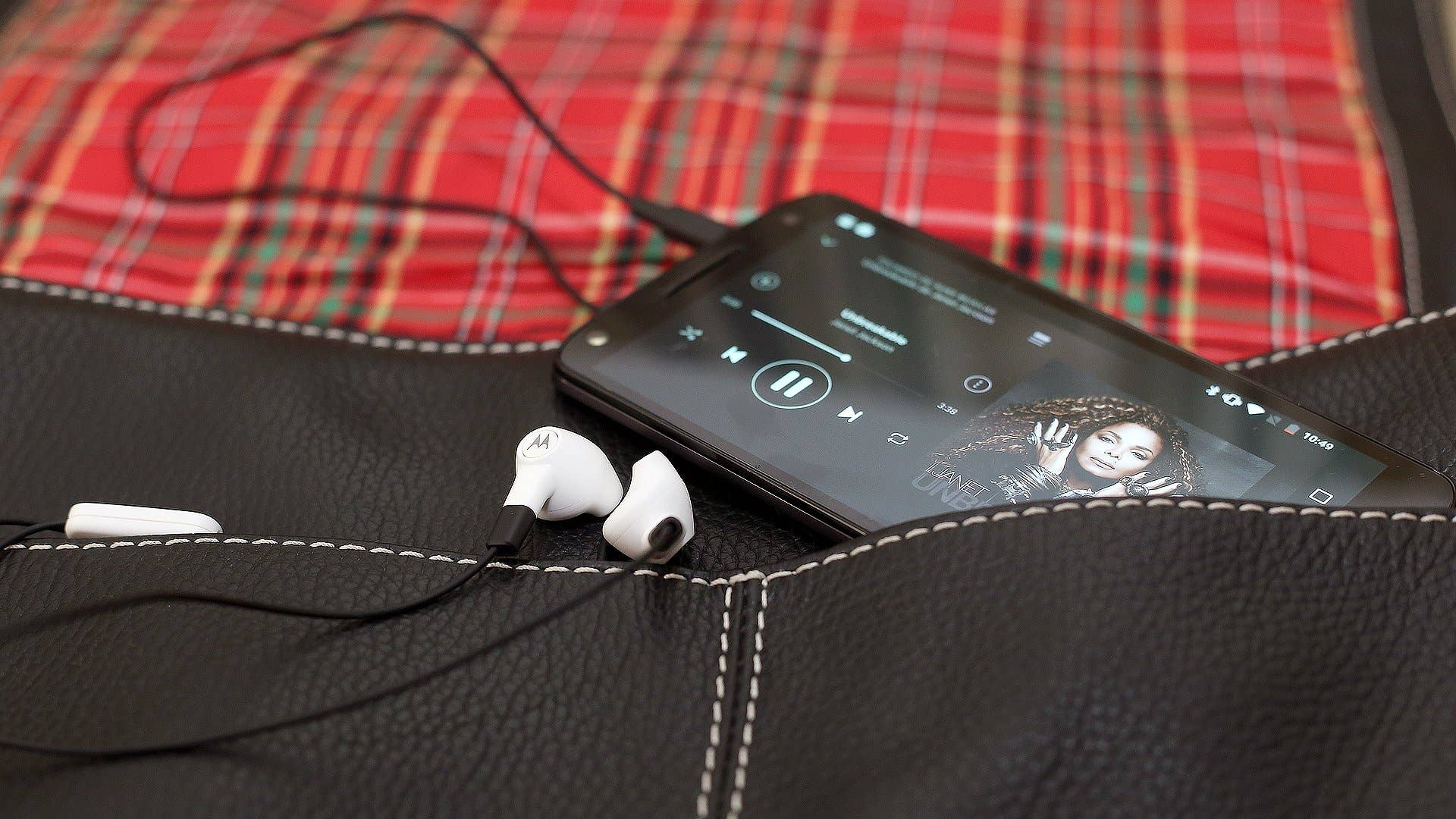 fonesaudiomotoxforce