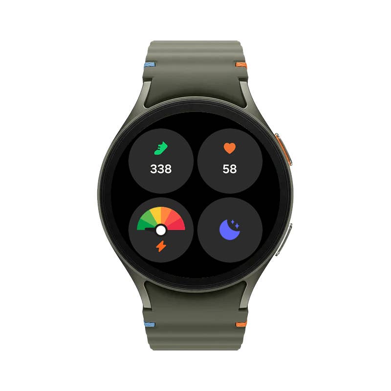 Samsung Galaxy Watch 7 shows fitness metrics: steps, heart rate and energy level.