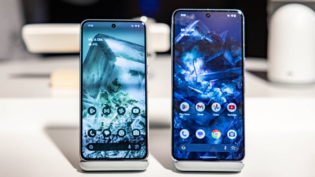 Google Pixel 8 (left), next to the bigger Google Pixel 8 Pro (right)
