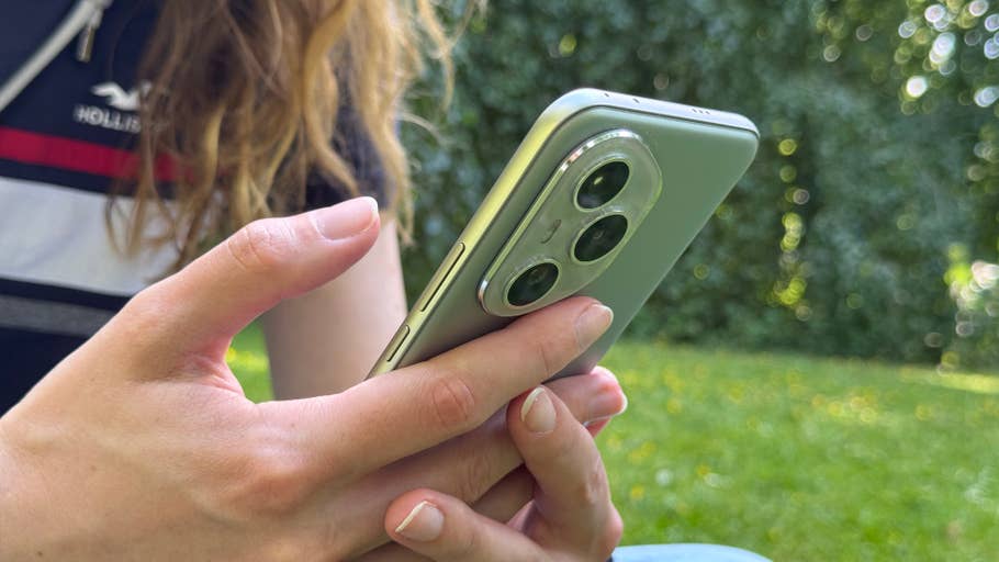 The Honor 400 Pro fits well in the hand.