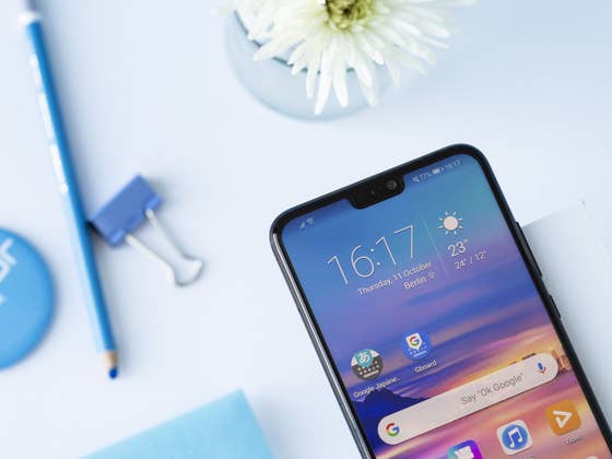 Honor 8X review: well-disguised economy in phablet form