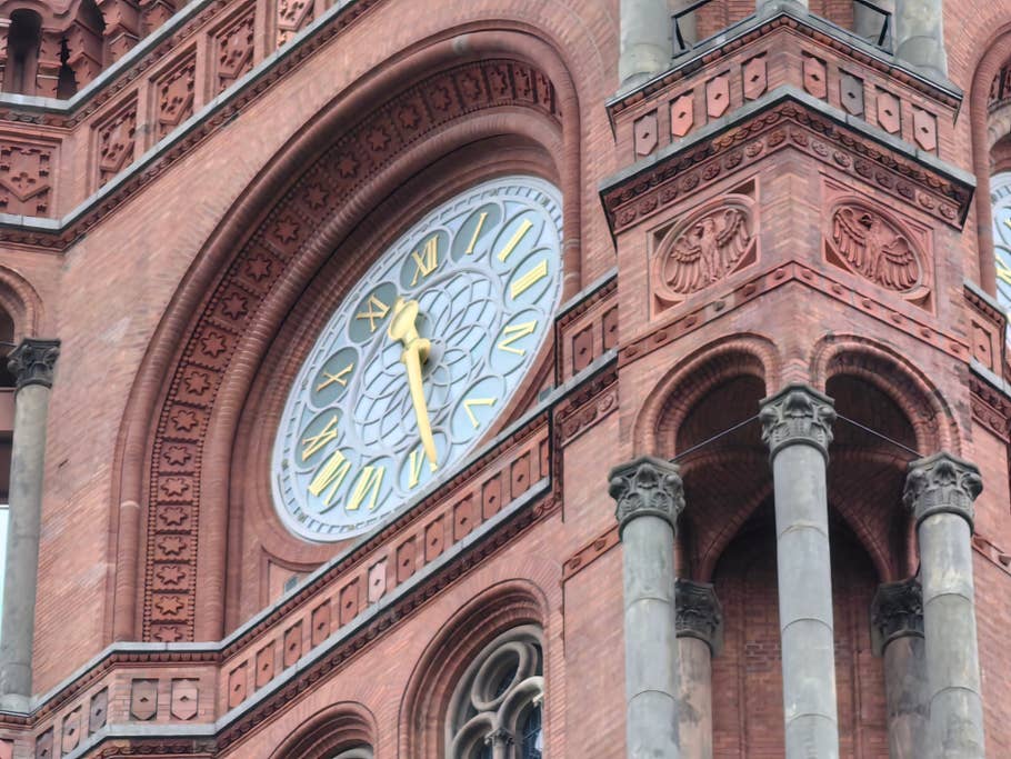 Huawei Mate 50 Pro review picture