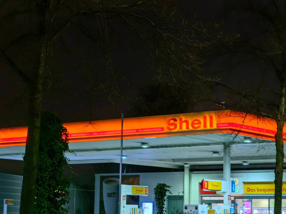 Huawei Mate 50 Pro review picture