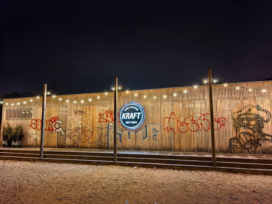 Huawei Mate 50 Pro review picture