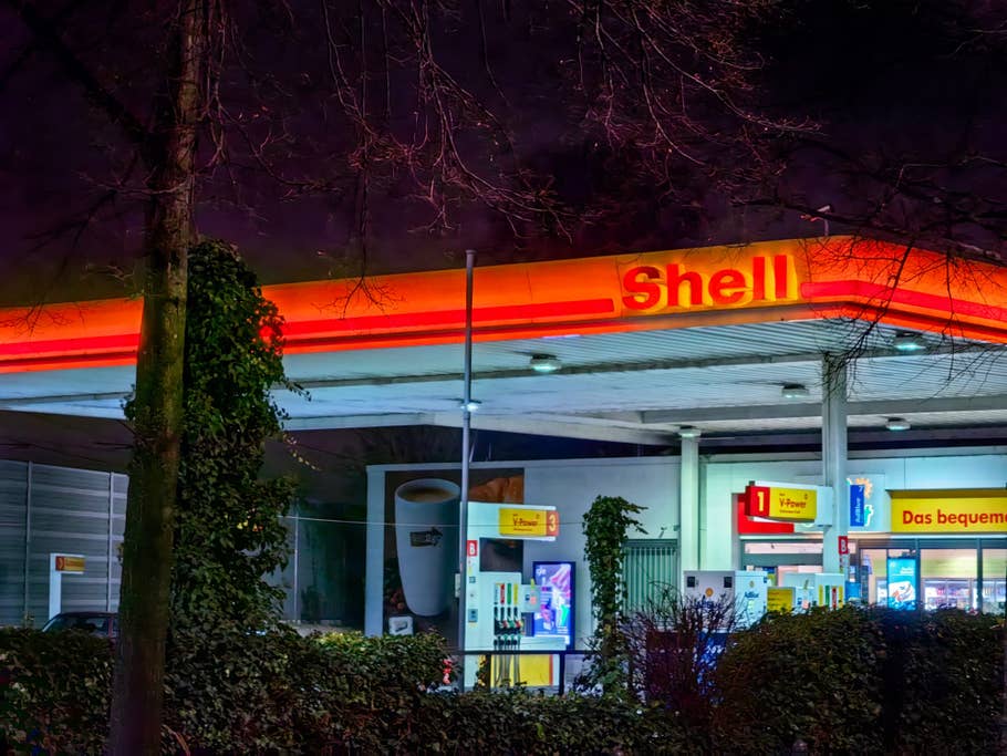 Huawei Mate 50 Pro review picture