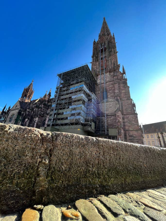 iPhone 13 mini photo gallery