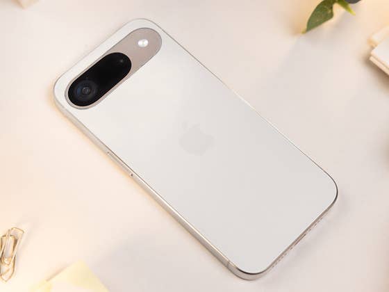 Leaked iPhone Image: What Sorcery is This?