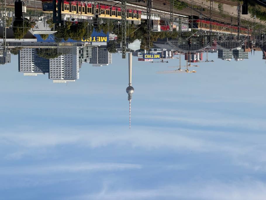 iPhone 17 Pro photo gallery