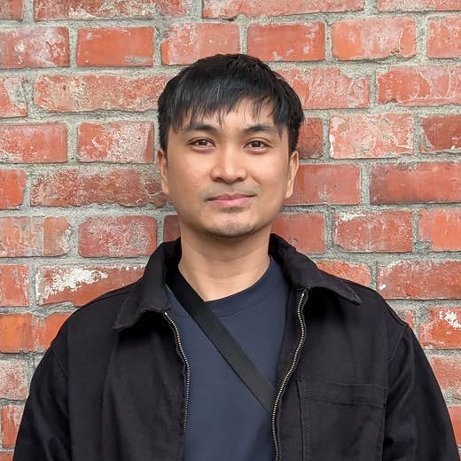 Profile picture of Jade Bryan Jardinico, Editor at beebuzz media