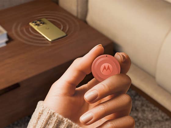 Apple Competition Appears: Cheap Bluetooth Tracker Takes on the AirTag