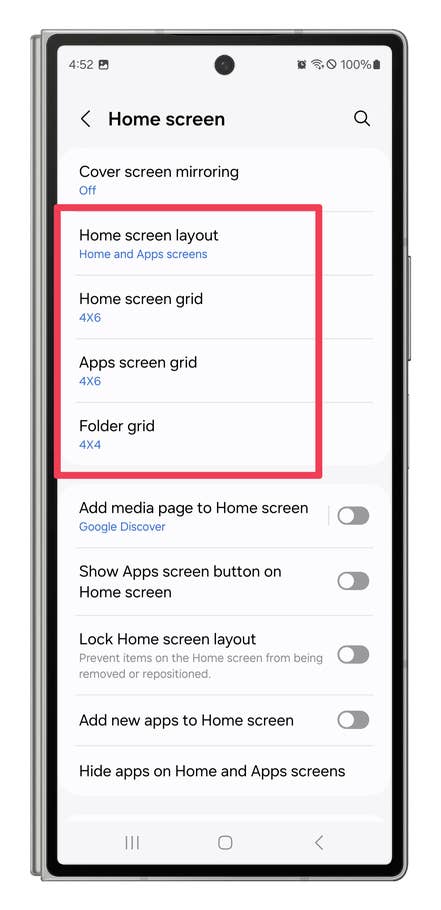 One UI screenshots showing how to customize how many icons are displayed per row and column.