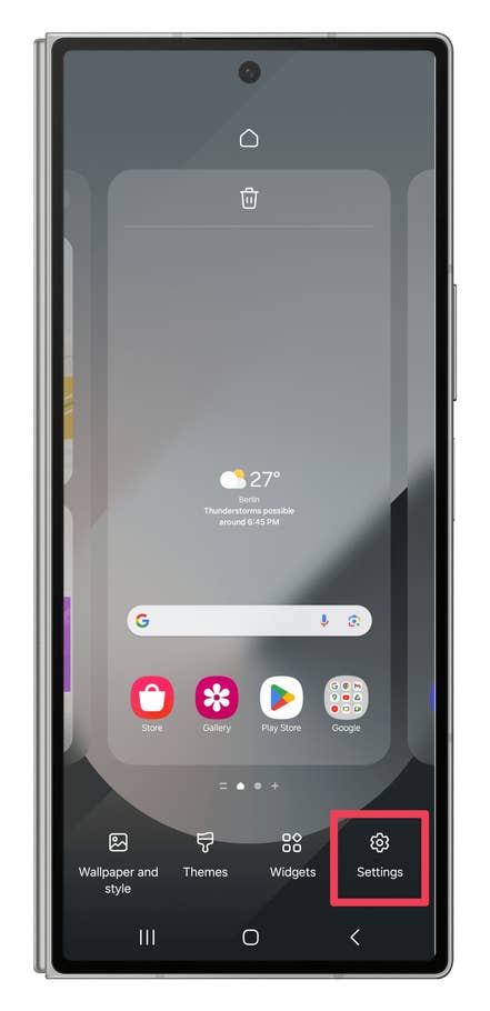 One UI screenshots showing how to hide apps.