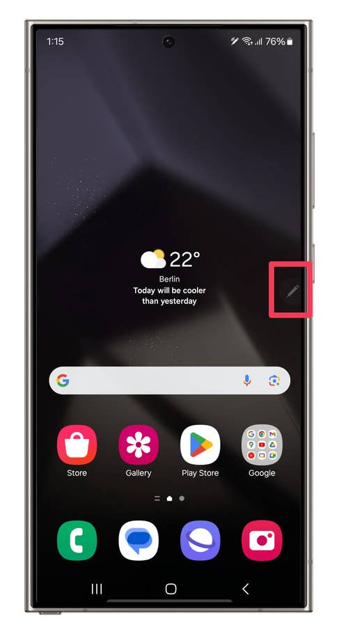 Screenshots showing how to set S Pen shortcuts
