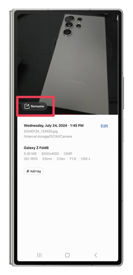 One UI screenshots showing how to use the image remaster feature.