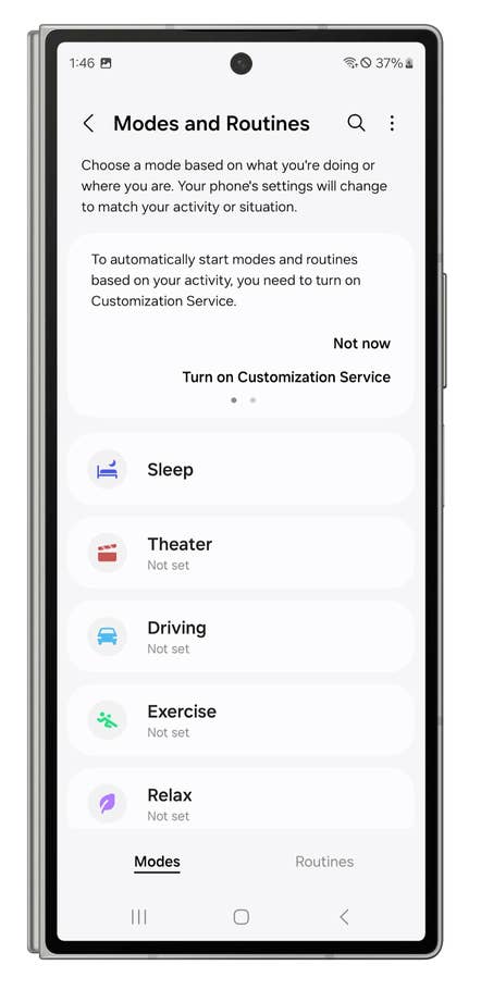 One UI screenshots showing how to create automated modes and routines.