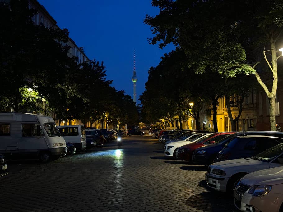 Apple iPhone 15 Pro review image