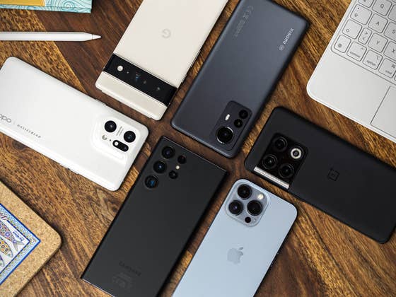 Smartphone camera blind test: Vote for the best photos!