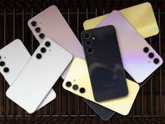 Samsung Galaxy A35 and A55 in various colors