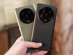 The Xiaomi 14 Ultra might look like its predecessor in front, but the back is very different.