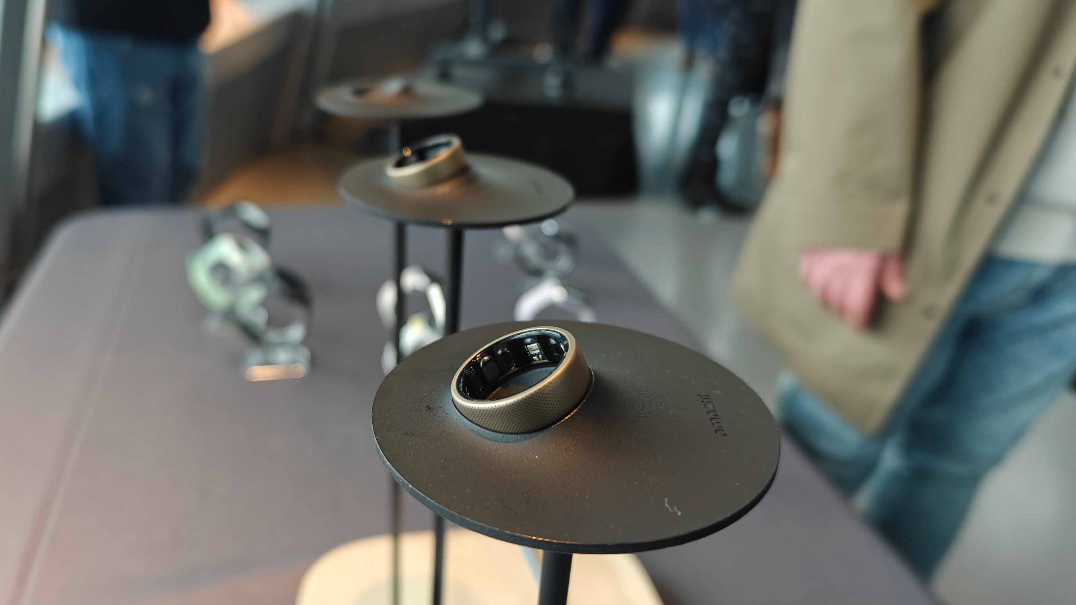 Amazfit ring at the MWC 2024 keynote