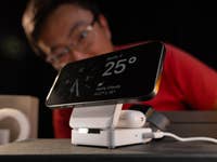 Anker MagGo charging station Anker MagGo charging station