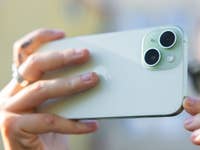 Apple iPhone 15 (green variant) review