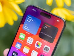 iPhone 15 Pro Max's Dynamic Island Display.