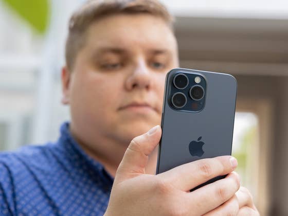 Report: iPhone 15 Pro Overheating May Be Due to Apple’s Design Choice