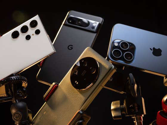 44,000 Votes Have Spoken: This Smartphone Has the Best Camera