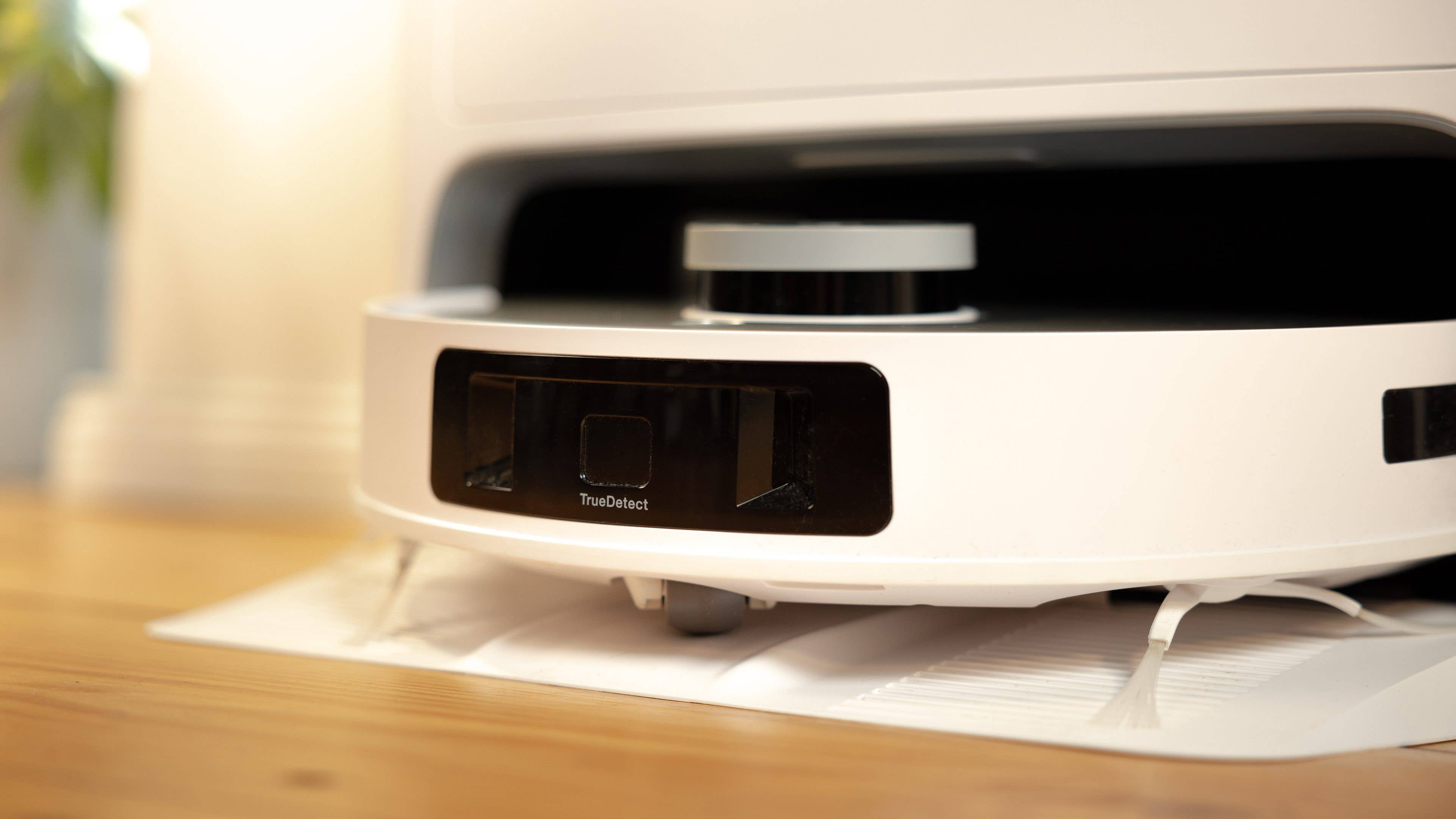 Ecovacs Deebot T20 Omni docked at the base station