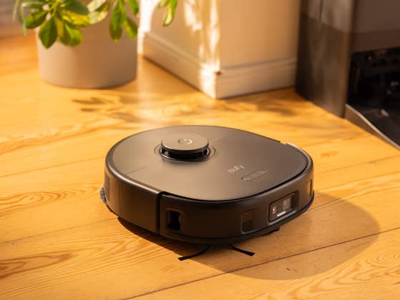 Outsmart Dirt: Eufy’s Self-Washing Robot Cleaner is $350 Off