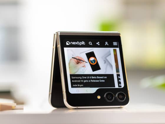 Galaxy Z Flip 6 Might Still Feature a Game-Changing Cover Display