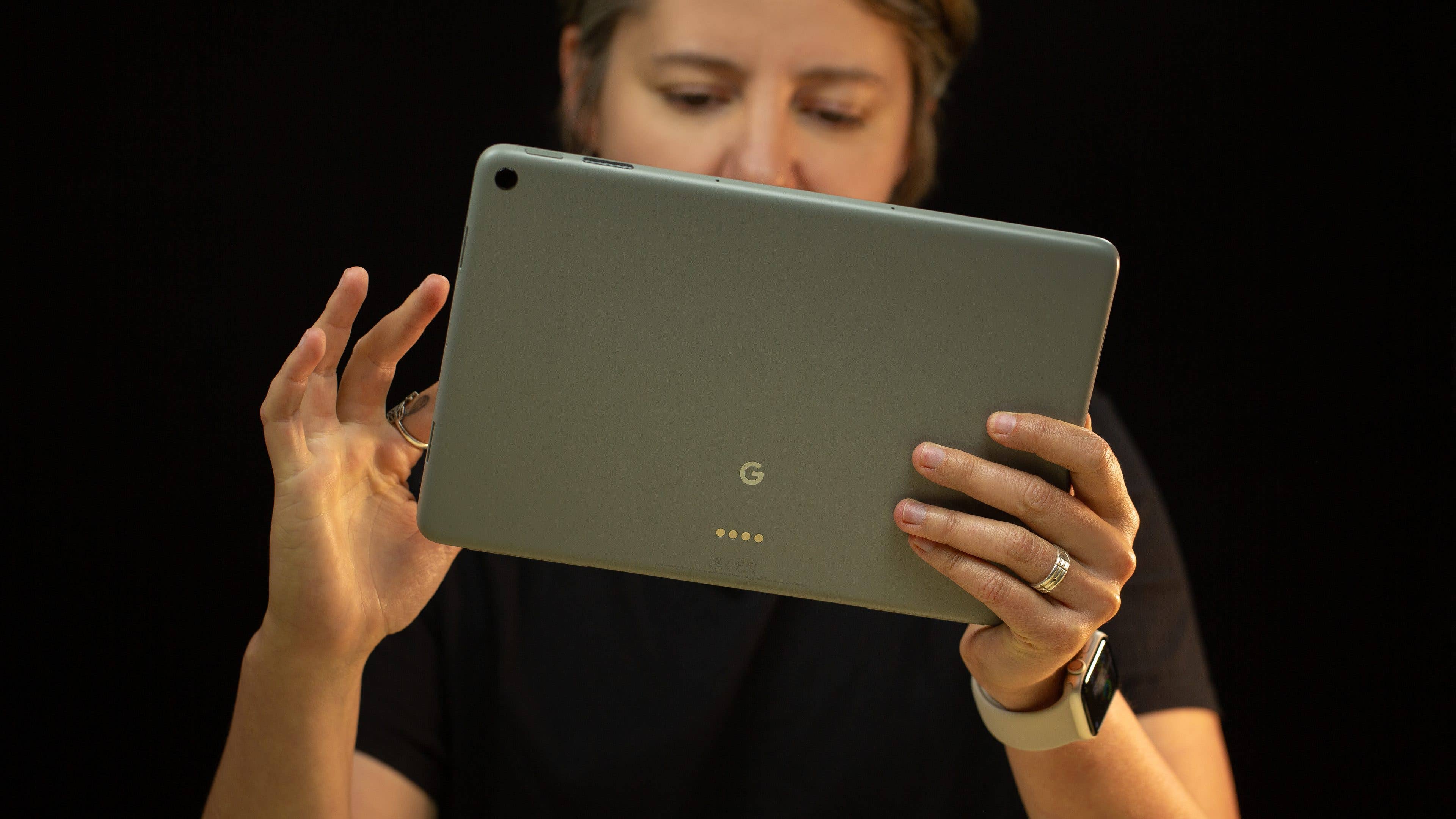 Google Pixel Tablet Review: Your Roommates Will Love It » nextpit