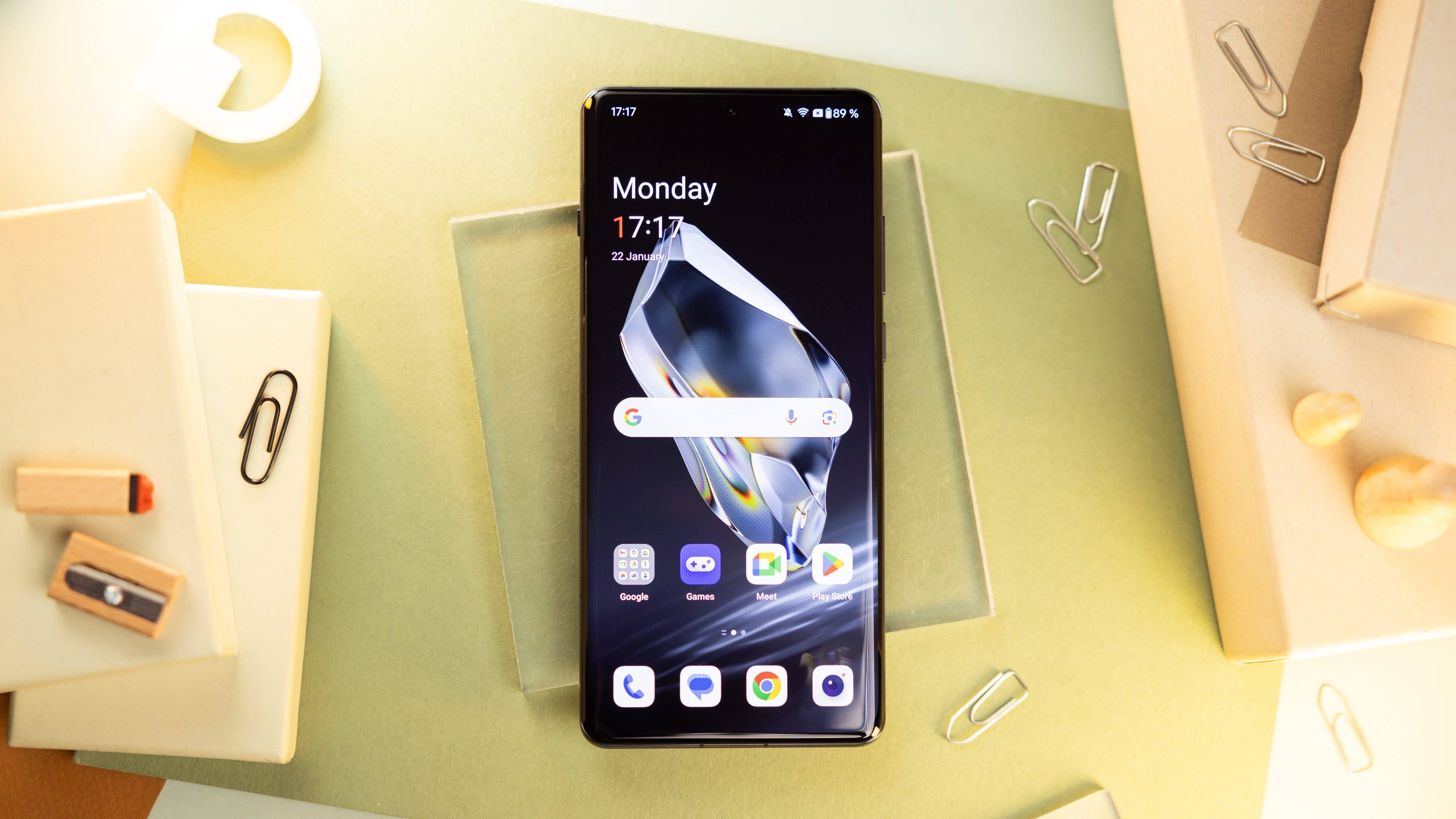 OnePlus 12 display overview