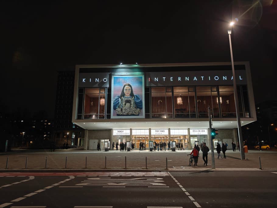 OnePlus 12R camera test samples: daylight, night, selfie