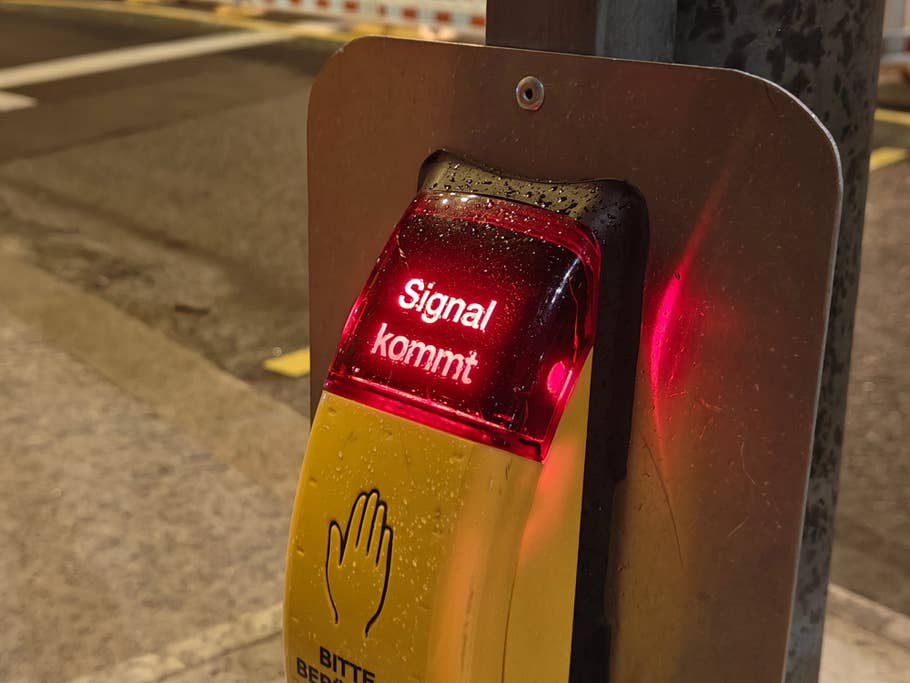 OnePlus 12R camera test samples: daylight, night, selfie