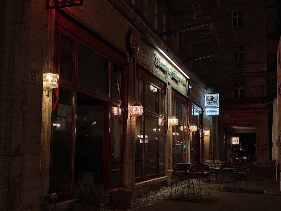 OnePlus 12R camera test samples: daylight, night, selfie