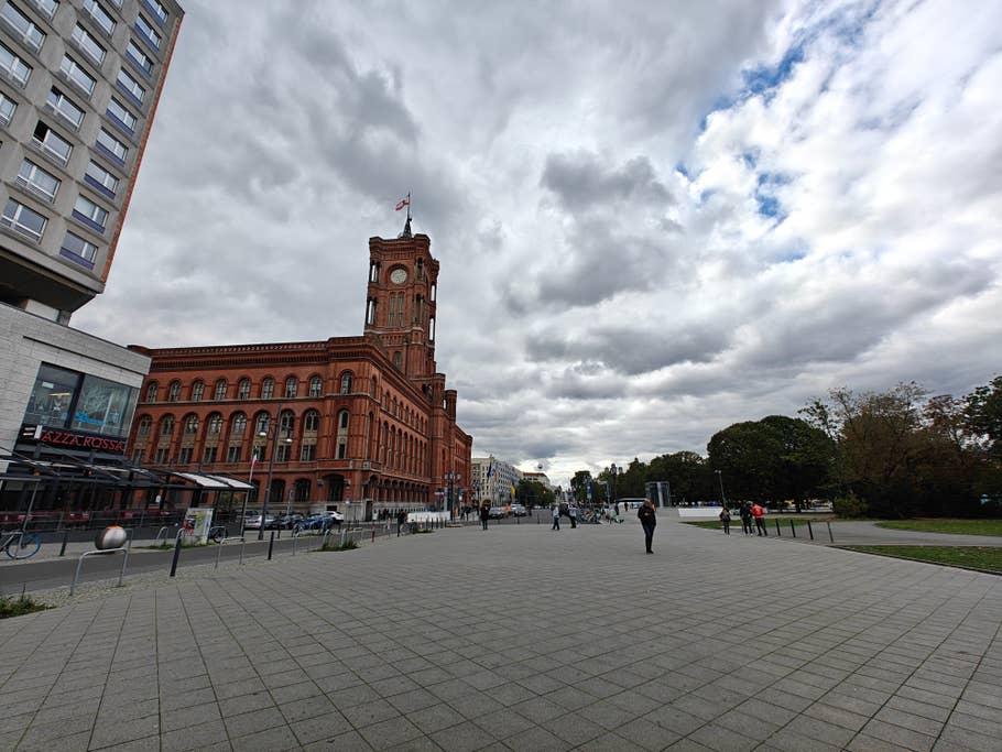 OnePlus Open camera test during the day